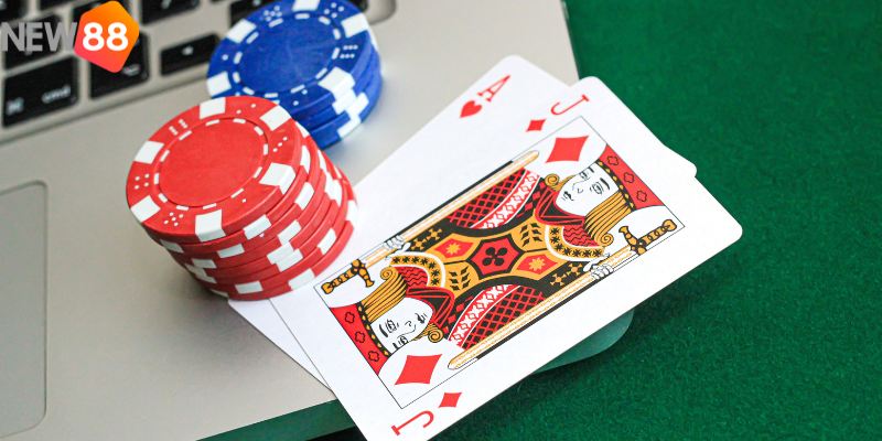 Tham gia dễ dàng trên máy tính và điện thoại